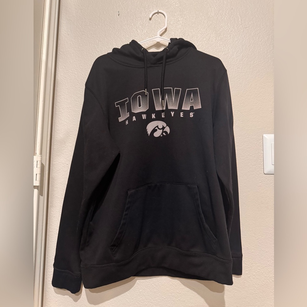 Colosseum Iowa Hawkeyes Black Hoodie Unisex